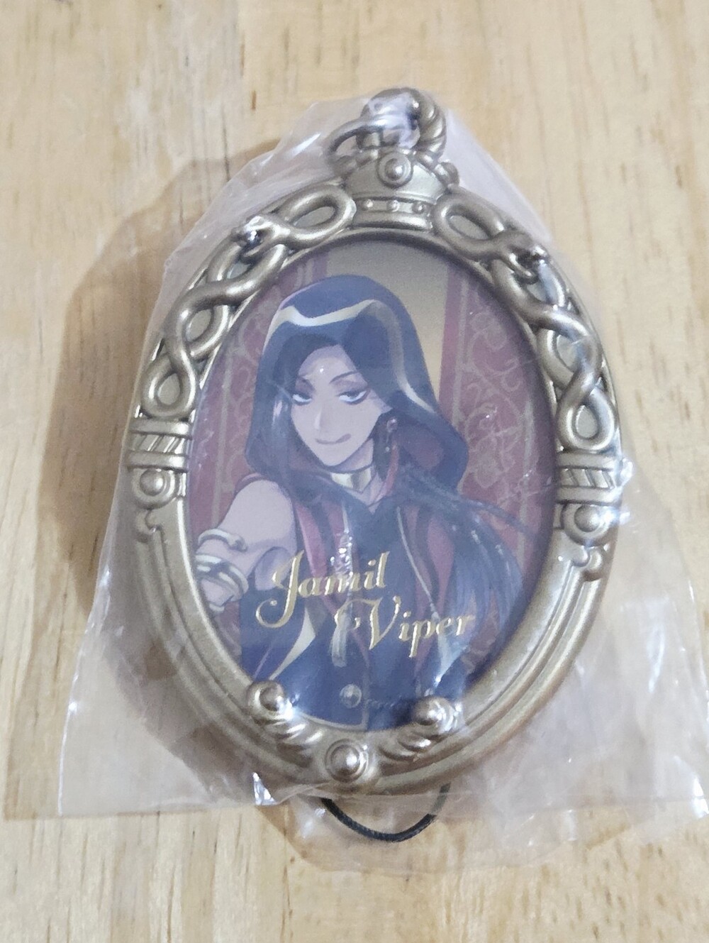 *4 for $20* Twisted Wonderland Jamil Viper Picture Frame Charm Strap